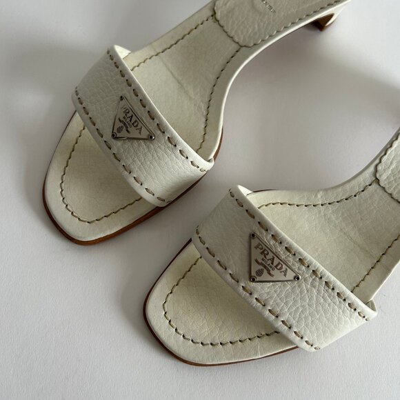PRADA WHITE LEATHER MULES - Picture 4 of 9